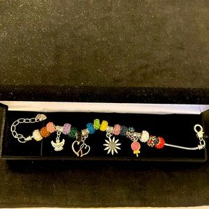 Vintage fashion, jewelry, charm bracelet